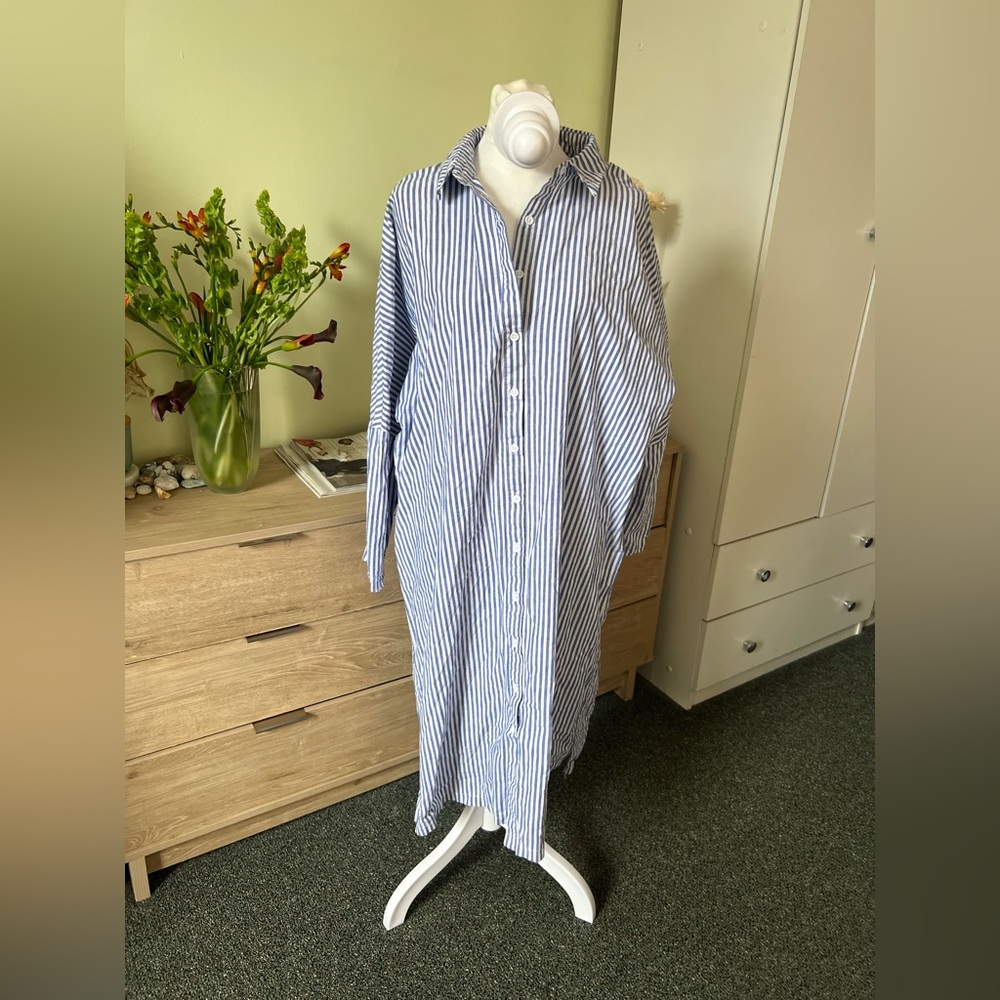 Blue & White Stripe Button Down Drop Shoulder Gauzy Airy Flowy Beach Midi Dress - Picture 13 of 15